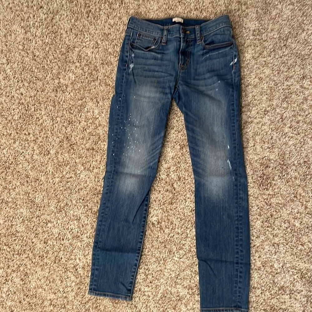 American Eagle distressed jeans. Size24